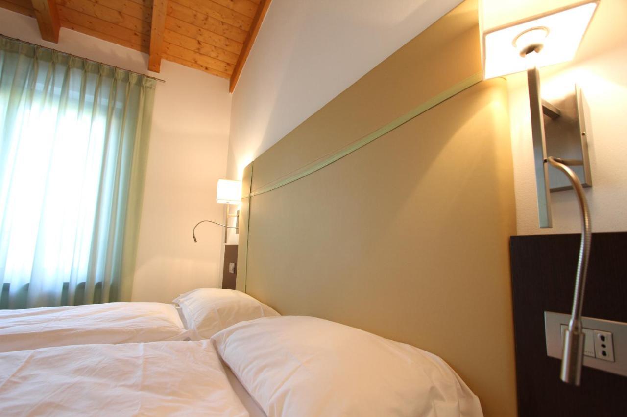 Thai Orchidee Restaurant&Rooms Garda  Luaran gambar
